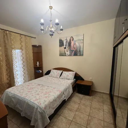 Apartment Louis